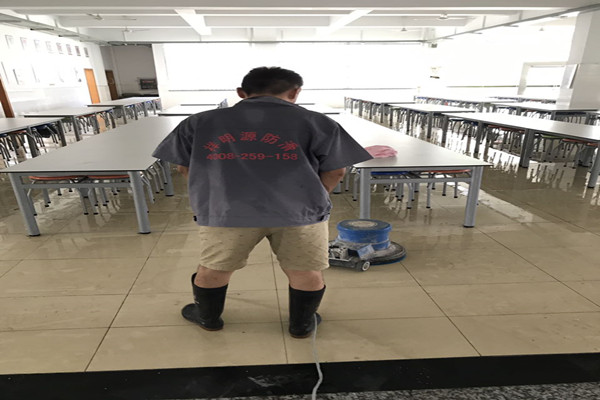 学校食堂瓷砖防滑